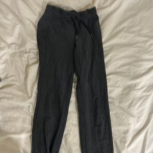 Size 4 grey lululemon sweatpants